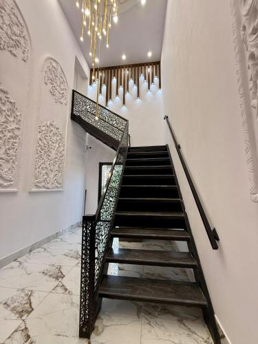Marina Suites Lahore - image 11