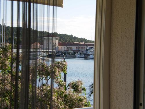 Apartments Vala - image 4
