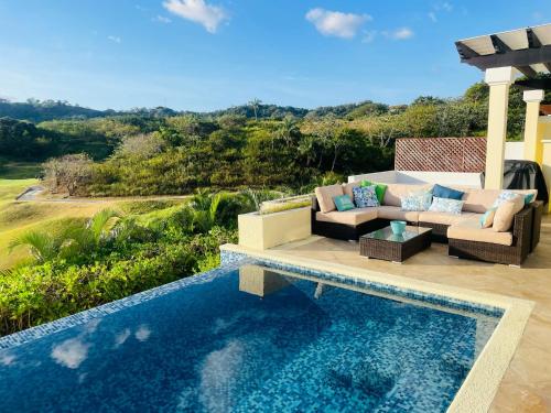 Villa 1009 in Pristine Bay