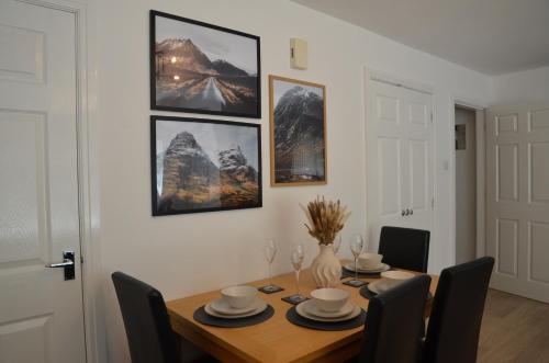 SCOTTISH HIGHLANDS Superb 2 bedroom apartment. in Invergarry
