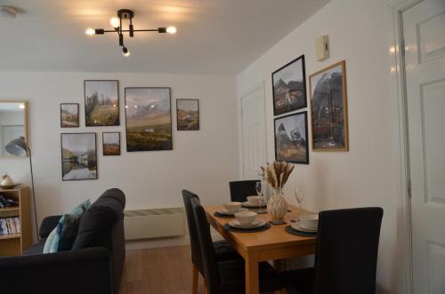 SCOTTISH HIGHLANDS Superb 2 bedroom apartment. in Invergarry