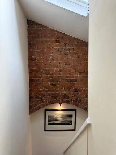 Aesthetic Architect designed Loft in City Centre, Liverpool (photo 10)