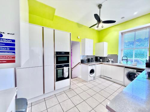 Spacious Iconic Lesmurdie House 2 bed, free WiFi and Parking in ايلجين