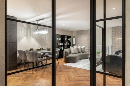 Sovo - Luxury Old Town Design Apartment With Fireplace, Edimburgo (foto 7)