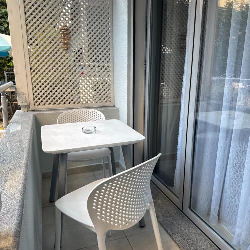 One-Bedroom Apartment with Balcony image 10