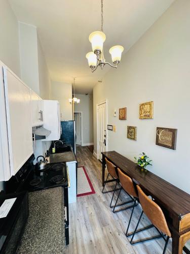 Charming, Spacious Apartment Downtown Albany, Albany (photo 4)
