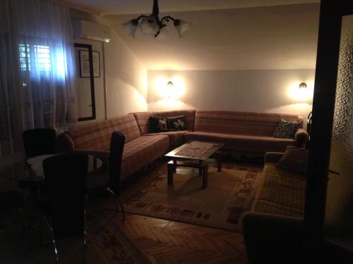 Apartments Aleksic in Sutomore