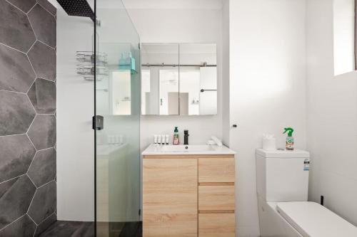 Shower, Rose Bay Horizon - Breezy Living near Beach & Ferry in Rose Bay