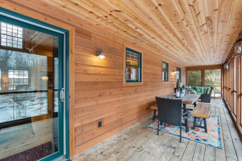 Timber Nest Goshorn lake dock pool town HOT TUB - image 14