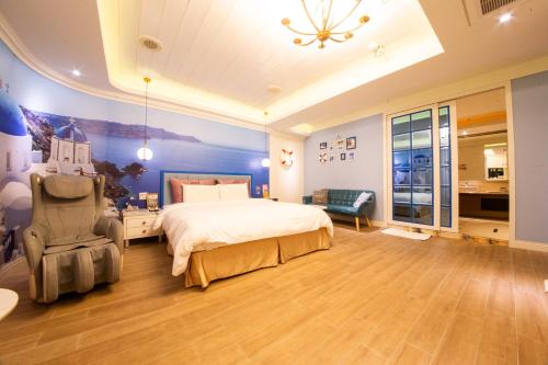 Deluxe Double Room with Bath image 10