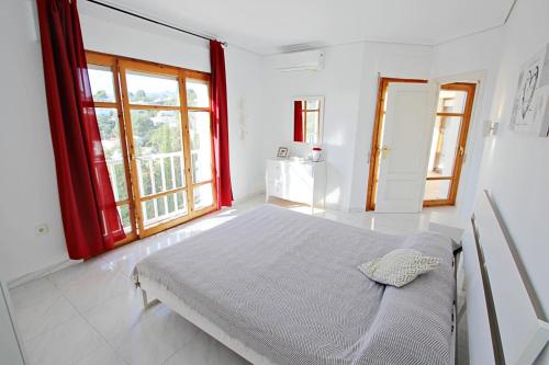 Three-Bedroom Villa image 10