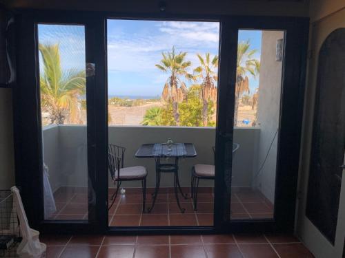The Cozy Nest, Todos Santos