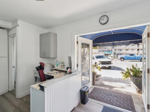 Beautiful 2 Bed Beach Condo #104 in Carpinteria (Kalifornia)