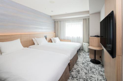 Renovated Superior Twin Room (3 Adults) - Non-Smoking