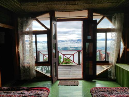 Alrededores, Rock Paradise Resort in Rangamati