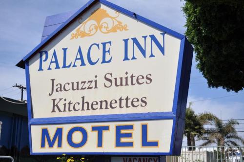 The Palace Inn - 출입구