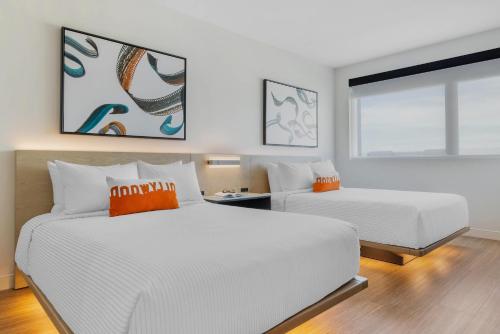 Cambria Hotel Burbank Airport in Burbank, USA