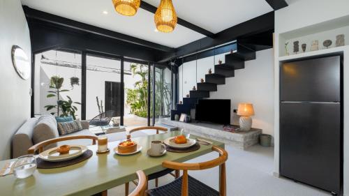 One-Bedroom Villa image 4