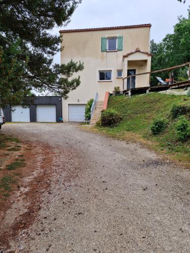 Viesnīcas āriene, Notre petit coin de paradis in Saint-Germain-du-Bel-Air