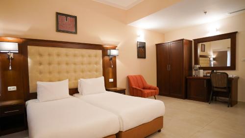2 twin beds