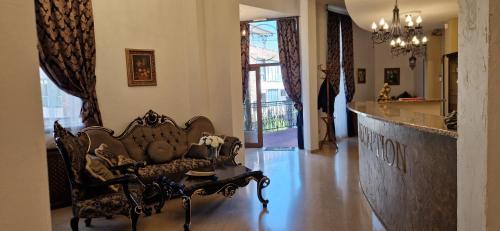 Vintage H&R St Anna · Sofia