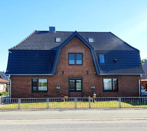 3-Zimmerwohnung, 2 Bader, Busum (4km), Nordsee in Busumer Deichhausen
