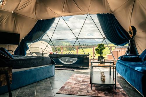 Góralski Harem Osada Glamp & Glass z Jacuzzi i Balią, Zakopane (Foto 9)