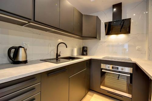 Gustowne Apartamenty Sun Seasons 24 z Parkingiem w Szklarskiej Porębie by Noclegi Renters, Шклярска-Поремба (фото 4)