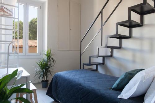 Bright Terrace Loft in Florence Center - image 12