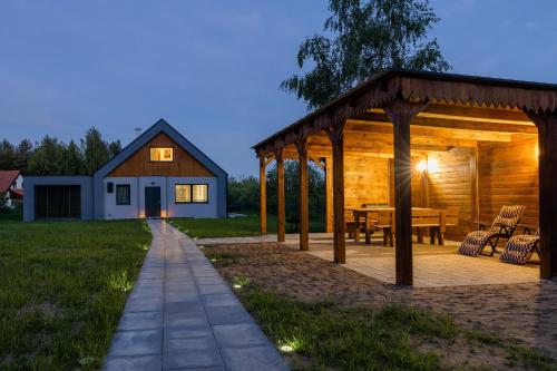 Viesnīcas āriene, Buczki 12 SPA Mazury Pool-Luksusowy Dom domek na Mazurach z jacuzzi, basenem i sauna na wyłączność (Buczki 12 SPA Mazury Pool-Luksusowy Dom domek na Mazurach z jacuzzi, basenem i sauna na wylacznosc) in Mrozy Wielkie