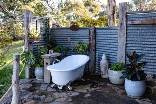 Rainshadow Retreat in Macclesfield (SA)