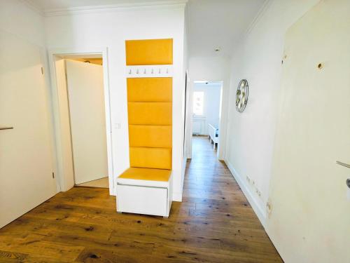 3 Room Downtown Apartment Bilk, Düsseldorf (Foto 9)