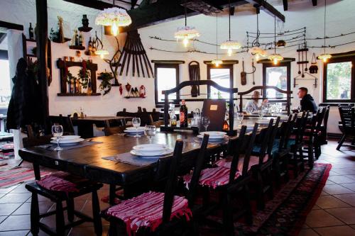 Hotel Opal Art - image 9