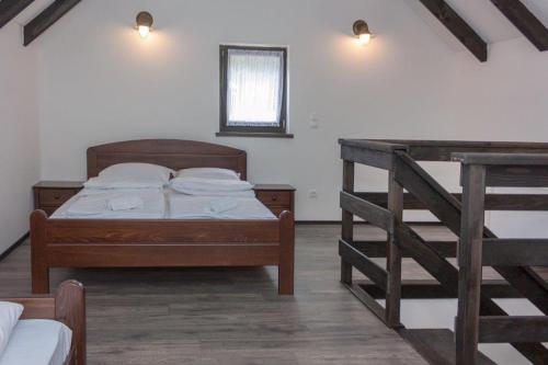 Hotel Opal Art - image 4