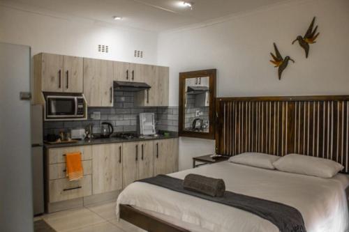 Sunbird Self-Catering Unit 8