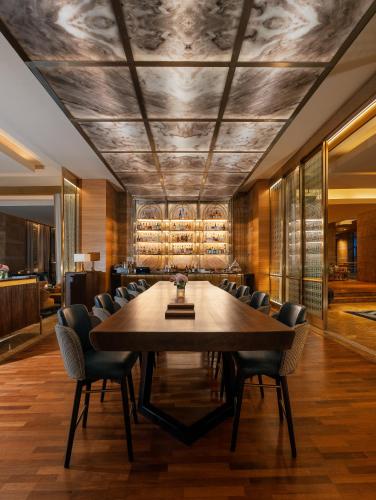 Rated highly by Business travelers