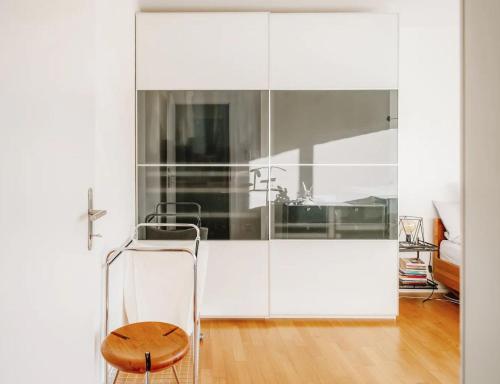 Modern Apartment with balcony in Zurich Center A Hoh - Self Checkin, Curych (fotografie 10)