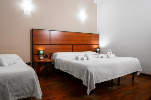 Basic Triple Room image 8