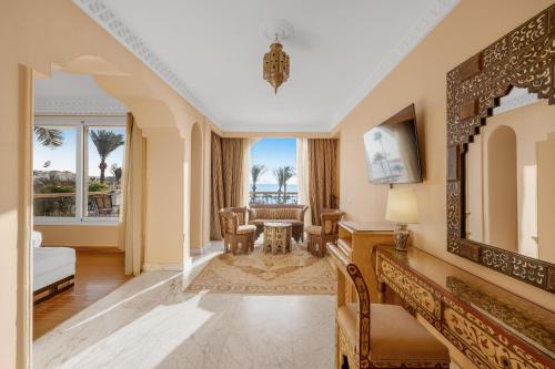 Villa Alexandria With Private Pool image 2