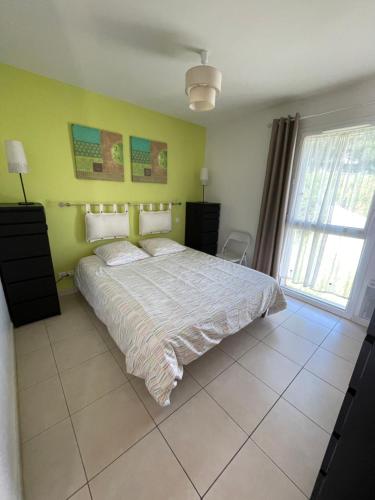 SAPHIR - Vue Mer et Montagne - WIFI FIBRE- PISCINE et GARAGE Privé, Collioure (foto 7)