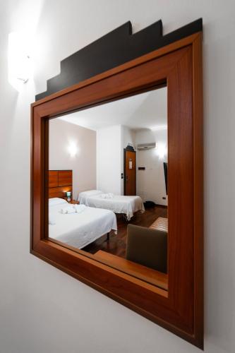 Basic Triple Room image 3