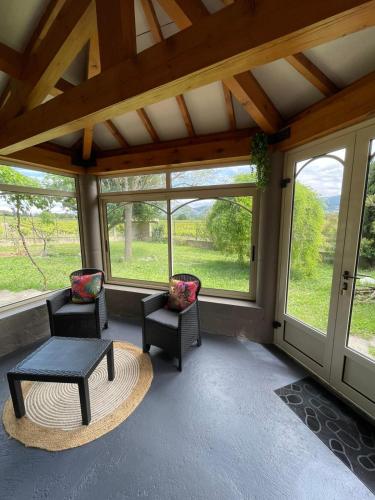 tuin, Gîte - La Sabletine (Gite - La Sabletine) in Beaumes De Venise