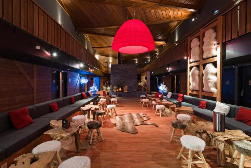 Pub/Lounge, Marmotel in Uvernet-Fours