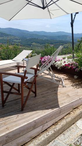 Casina in pietra in Sarripoli