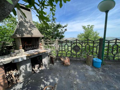 Apkārtne, Secret Garden of Tossignano in Borgo Tossignano