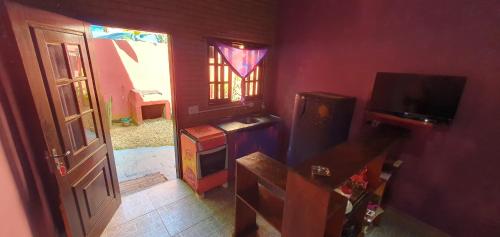 Tahoma Chalé Rustico Lila Prumirim (Tahoma Chale Rustico Lila Prumirim) in Praia do Prumirim