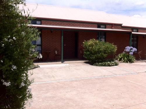 ทัศนียภาพภายนอกโรงแรม, Mansfield Travellers Lodge in แมนส์ฟิลด์