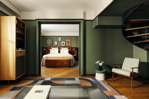 room detail thumbnail 0