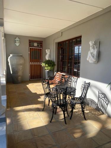 Erkély/terasz, On De La Vigne in Stormsvlei