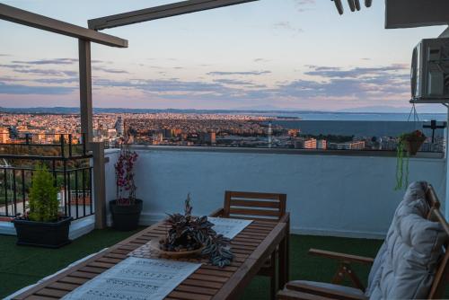 Horizon Home, Thessaloniki From the Top — other in Αγίου Παύλου 3, Thessaloniki, 554 38, Greece